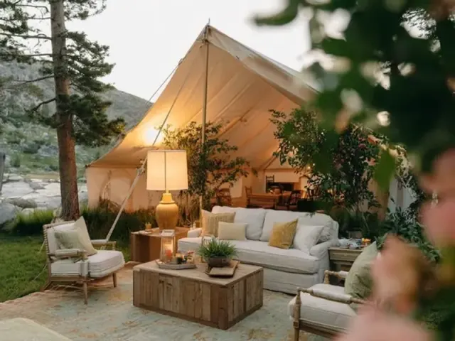Create a Cozy Tent Living Room: Layout & Gear Tips